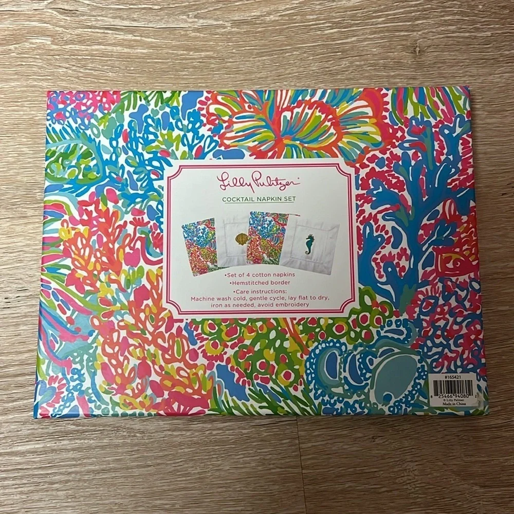 Lilly Pulitzer cotton embroidered cocktail napkin set of 4 NWT in box